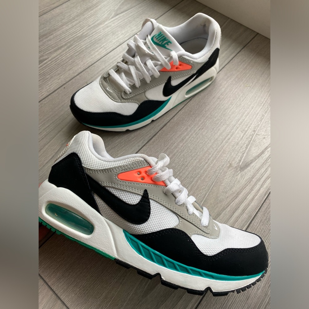 Nike Air Max Correlate - White Black New Green and Mango Colourway